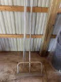 APPROX. 16' ALUMINUM SNOW RAKE.