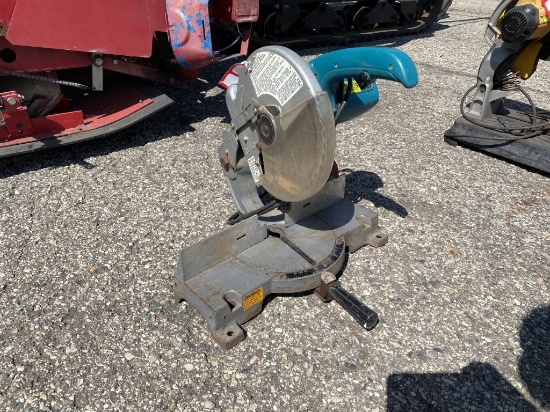 MAKITA 10'' MITER SAW, ELECTRIC