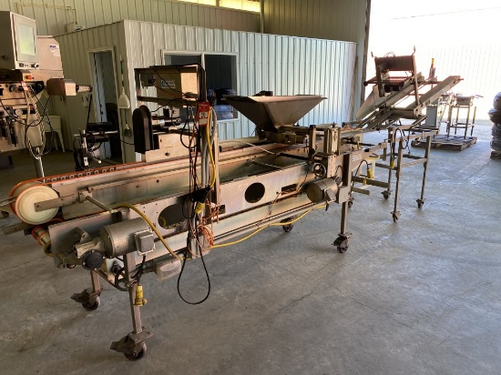 2010 LAKEWOOD MODEL 31025 SINGLE LANE FILLER