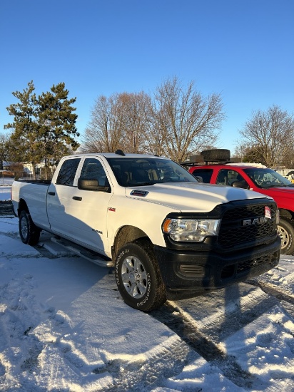 2019 RAM 2500 CREW CAB PICKUP TRUCK, 6.4L GAS ENGINE, AUTO TRANS, 4X4, LEATHER, PW, PL, PM, HD TOWIN