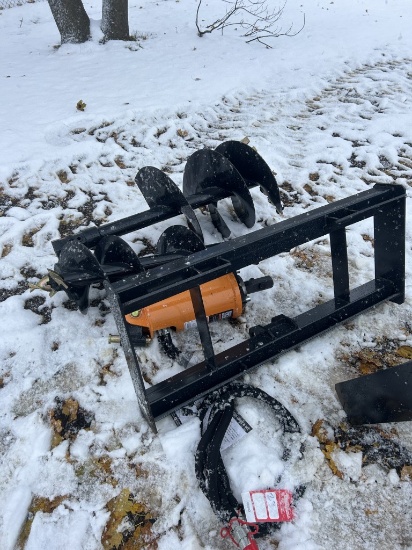 NEW WOLVERINE AUGER ATTACHMENT, SKID STEER MOUNT, 12'' & 18'' BITS