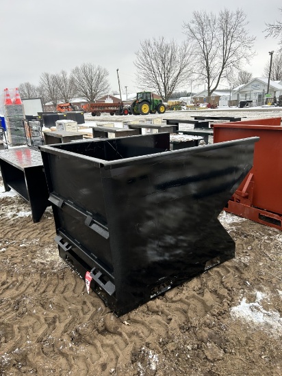 SKID STEER DUMP HOPPER WITH FORK POCKETS