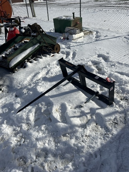TOMAHAWK BALE SPEAR, SKID STEER QUICK ATTACH [16-3024]