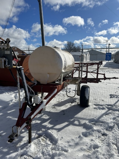 DEMCO 300-GALLON 30' SPRAYER, PIN HITCH