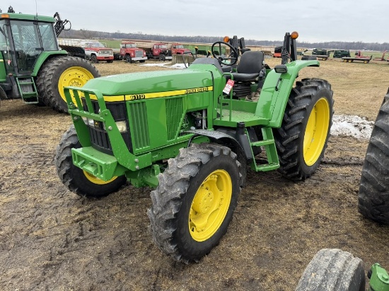 JOHN DEERE 6110 TRACTOR, 3 PT, 540 PTO, 2 REMOTES, OROPS, 4WD, 13.6R38 REAR TIRES, 12.4-24 FRONT TIR