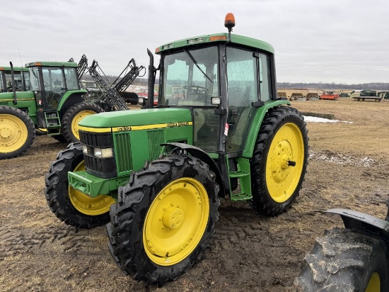 JOHN DEERE 6410 TRACTOR CAB, 4WD, 3 PT, 540 PTO, 2 REMOTES, DOUBLE SIDE CAB DOORS, 12.4R50 REAR TIRE