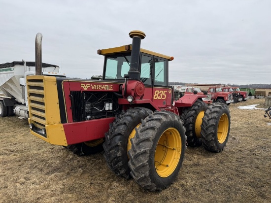 1983 VERSATILE 835 BAREBACK TRACTOR, 4 REMOTES, 18.4-38 DUALS ALL THE WAY AROUND, CUMMINS BIG CAM, 6