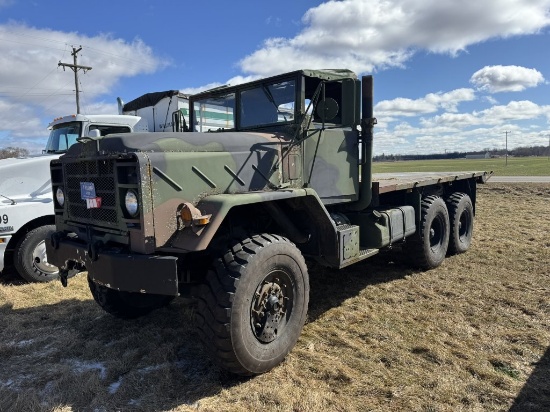 1990 BMY TANDEM AXLE MILITARY TRUCK, 6X6, CUMMINS, 250 AUTOMATIC TRANS, 16' BED, 5-TON, SOFT CAB, RE