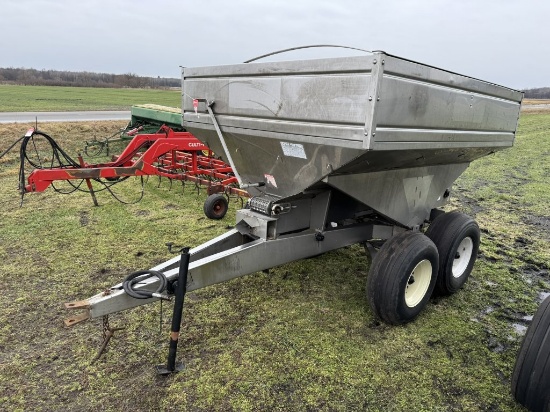 UNITED FARM TOOLS STAINLESS STEEL TANEM AXLE FERTILIZER SPREADER