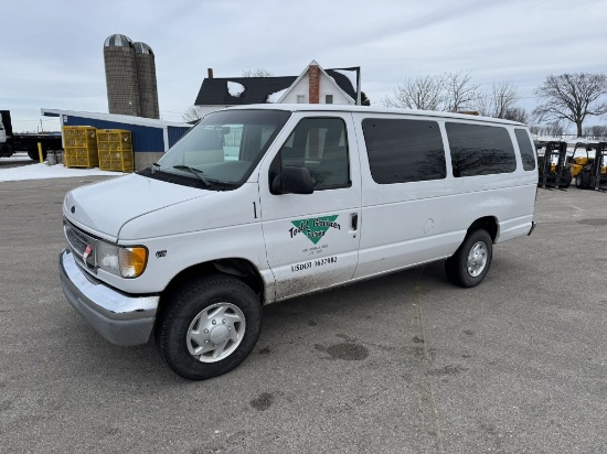 2000 FORD E350 XLT SUPER DUTY MULTI-PASSENGER VAN, TRITON V8 GAS ENGINE, AUTO TRANS, PW, PL, PM, AM/