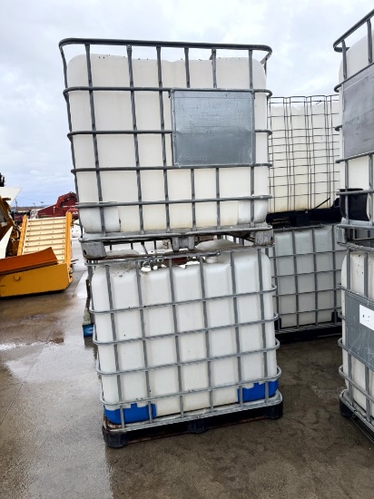 LIQUID FERTILIZER STORAGE TANKS, 275 GALLLON (2)