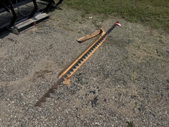 JOHN DEERE 9' SICKLE BAR KNIFE