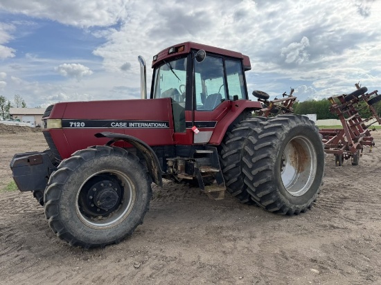 1990 CASE IH 7120 MAGNUM TRACTOR