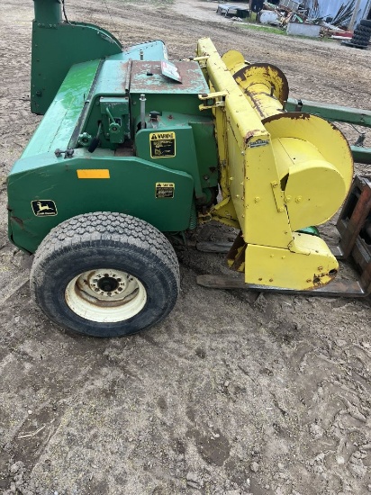 JOHN DEERE FORAGE CHOPPER