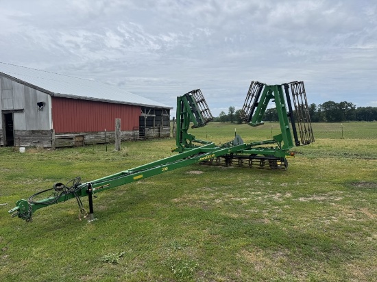 2009 John Deere 200 Rolling Basket Seed Bed Finisher, 32', S/N: N00200X008050 (2943) ~ Auction Manag