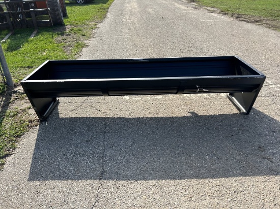 NEW CATTLE FEEDER