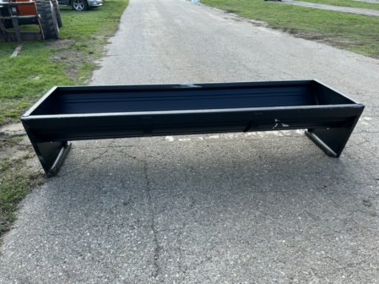 NEW CATTLE FEEDER