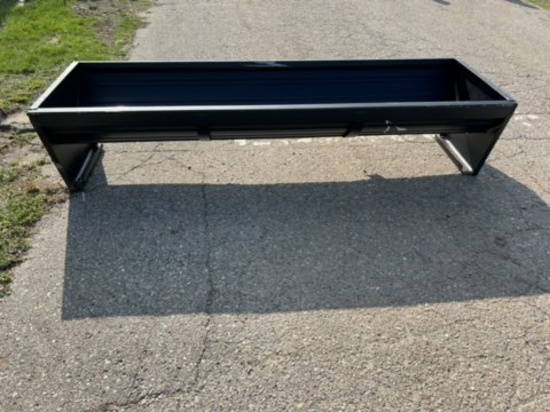 NEW CATTLE FEEDER