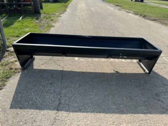 NEW CATTLE FEEDER