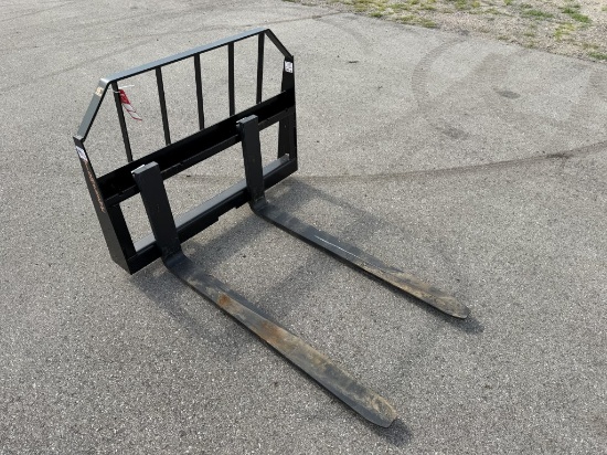 New Tomahawk Skid Steer Forks 48" Quick Attach