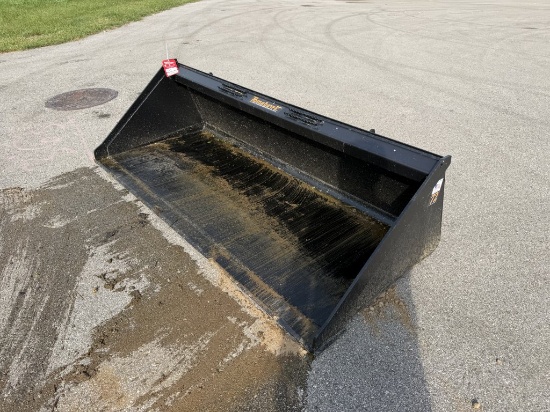 New Tomahawk Skid Steer Bucket 72" Quick Attach