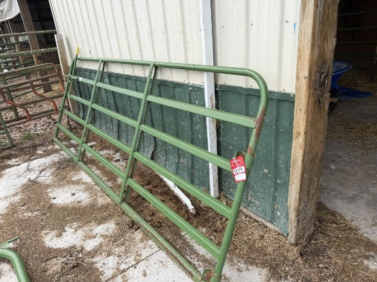 Powder River gate, 141'' long x 52'' tall