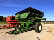 Unverferth 8200 Grain cart, hydraulic auger, light kit, 30.5L-32 tires, tarp, SN: B20490100