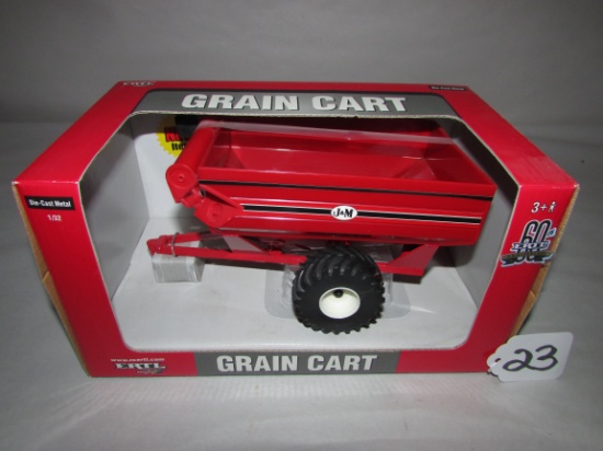 Ertl J&M Grain Cart 1/32 scale