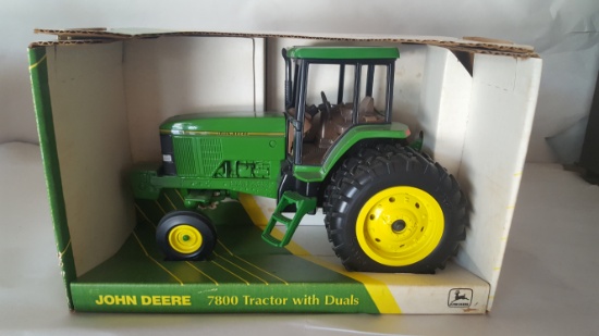 JD 7800 Tractor w/MFWD & Duals