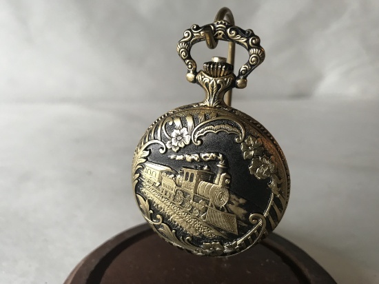 1986 Tenth Anniversary Limited Edition ConRail RR Pocket Watch