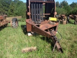 IH  Hay Baler