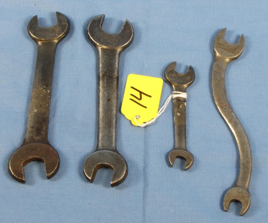 4 Dbl. End Wrenches; Winchester; #1605 (s); 2 (5 3/4"); 1-(3 1/2") Straight;