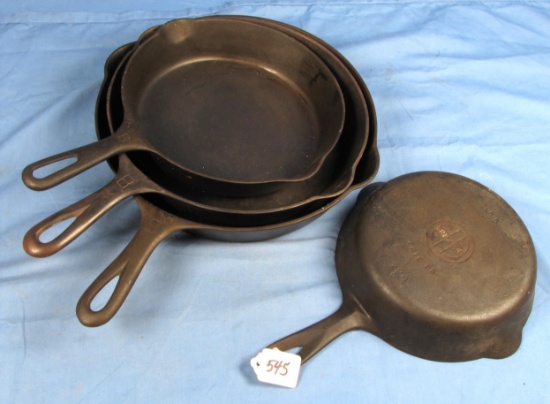 4 Skillets:; Griswold Erie; Pa; Sl; Smooth; #5; 6; 8; 9 (pn 724; 699; 704; 710)