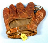 Baseball Fielder's Glove; Winchester; W/winchester Sportsman's Headquarters Button; Nice