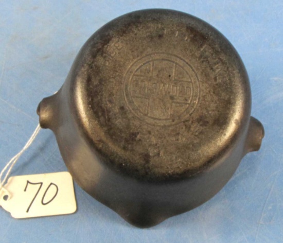 Deep Patty Bowl; P/n 71; Griswold Epu; Block Logo