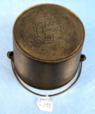 #6 Flat Bottom Kettle; Griswold Ll; Slant; 