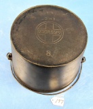 #8 Flat Bottom Kettle; Griswold Ll; Slant; 