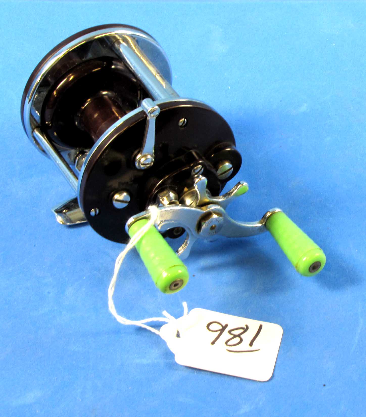 Penn Fishing Reel “Penn Peer; #108; Dbl. Hndles