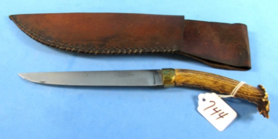 Hunting Knife W/sheath; Stag Hndl; Russell Green River Works; Usa