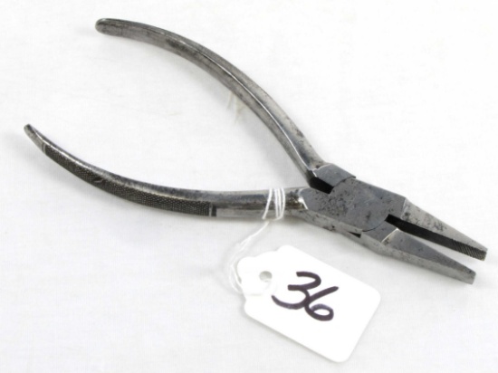 Flat Nose Pliers; Winchester; #2196-6”