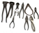 LOT: 9; KK; hand tools; hoof nippers; slip joint; diagonal; round nose; cutting nippers; fencing pli