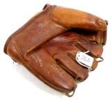 Shapleigh ball glove; Del; Ennie