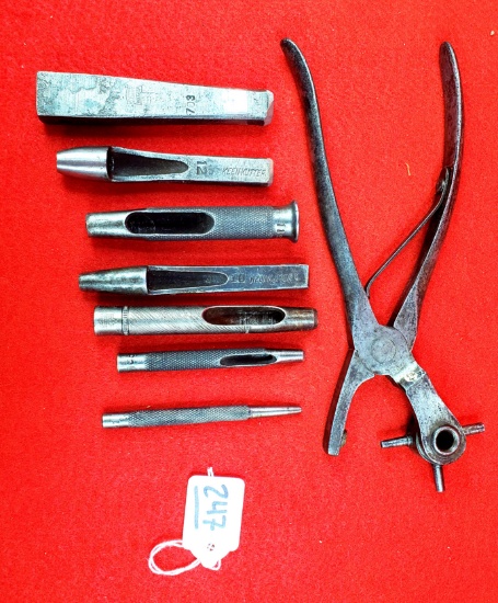 Lot Of 8 Keen Kutter Leather Tools
