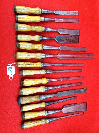 Lot Of 14 Keen Kutter Chisels
