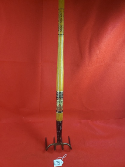 Keen Kutter Child's Rake With Original Handle/label