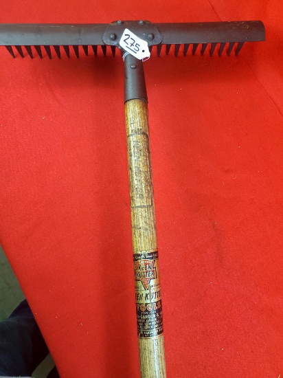 Ec Simmons Keen Kutter Dandelion Rake With Original Handle/label
