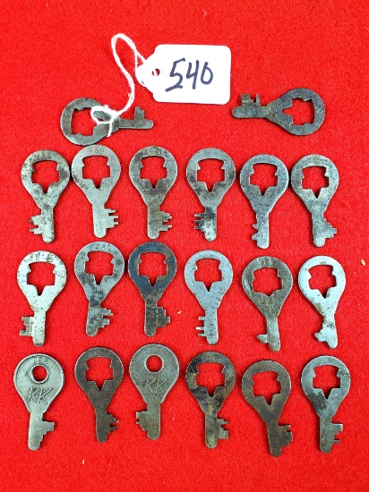 Lot Of 20 Keen Kutter Padlock Keys