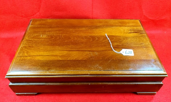 76 Pc Set Of Keen Kutter Silverware In Wooden Case