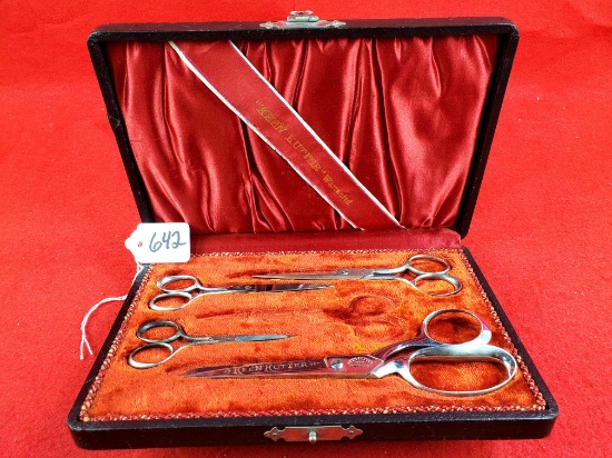 Keen Kutter Scissors W/case. (includes 4 Pairs Of Scissors)