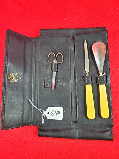Ec Simmons Kk Manicure Set (3pcs) In Leather Case